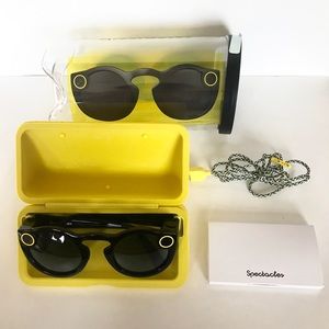 Snapchat Spectacles Sunglasses with Charging Case